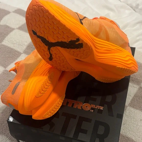 Puma Heat Fire Orange Sneakers - Picture 4 of 4
